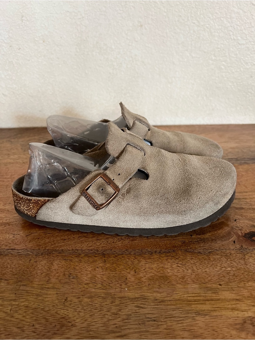 Birkenstock  Boston Soft Footbed
Suede Leather Sandals Size 38. (7-7.5) Narrow